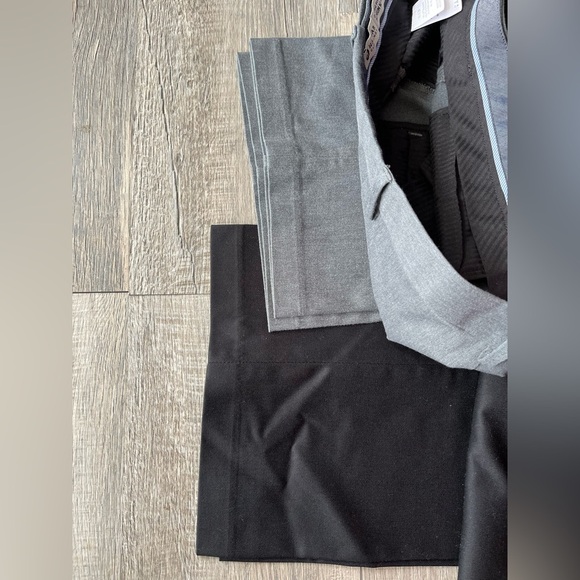 Haggar•2 pairs Men's Black Gray Formal Dress Chinos No-Iron Men’s Pants Sz 40x29 - Picture 10 of 10